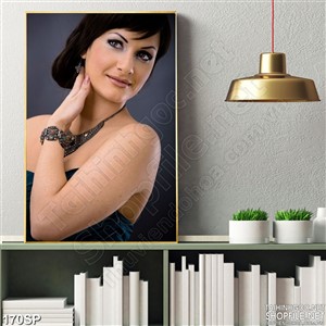 Tranh in cô gái đẹp châu âu