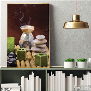 Tranh đẹp in gạch spa cuội và nến xanh