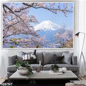 Tranhanh đao bên núi tuyết