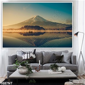 Tranh ngọn núi phản chiếu mặt hồ