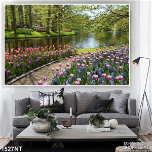 Tranh con đường hoa tulip