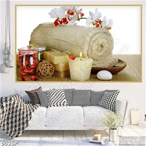 Tranh hoa lan trắng và nến thơm