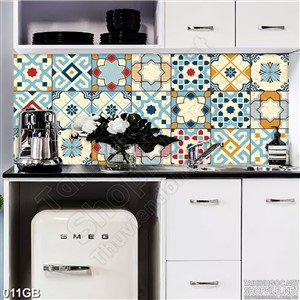 Tranh gạch ốp tường in hoa văn