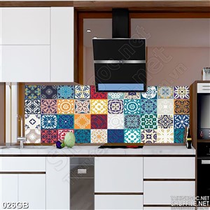 Tranh gạch ốp tường nhiều màu