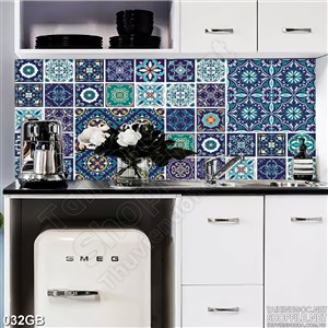 Tranh gạch ô vuông in bếp