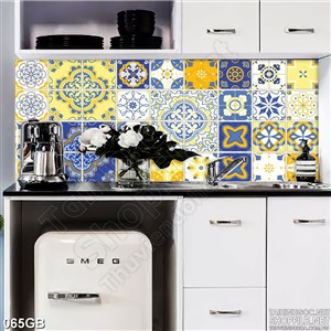 Tranh gạch in uv dán tường