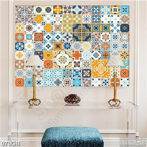 Tranh gạch ô vuông hoa tiết phong phú