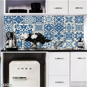 Tranh gạch in màu treo tường