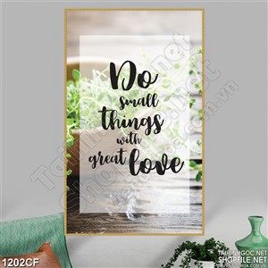 Tranh dòng chữ in trên tường quán cà phê màu xanh của lá