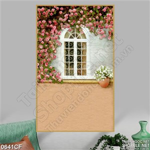 Tranh cánh cửa đầy hoa hồng trước quán cà phê 3d