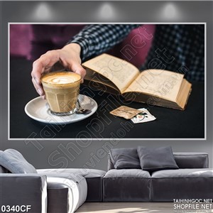 Tranh người đàn ông thưởng thức ly cà phê frappe' Hy Lạp