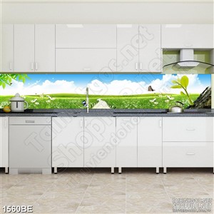 Tranh psd bếp con đường nhỏ trên đồng cỏ xanh