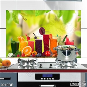 Tranh bếp những ly nước ép trái cây