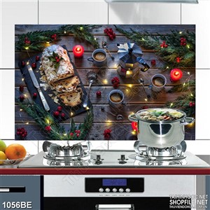 Tranh treo bếp những ngọn nến trên bàn