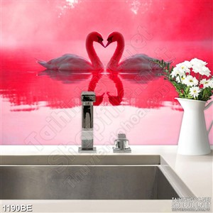 Tranh treo bếp đôi uyên ương trên hồ 3d