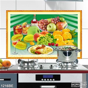 Tranh psd bếp chiếc bàn đầy trái cây tươi