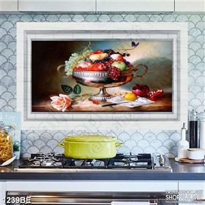 Tranh bếp chiếc cốc đựng trái cây tươi khổng lồ