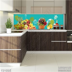 Tranh giỏ đầy hoa tulip treo bếp