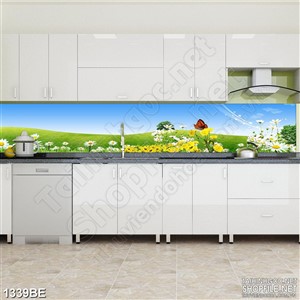 Tranh đàn bướm trên cánh đồng hoa treo bếp