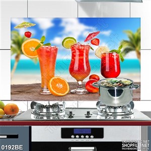 Tranh nước ép trái cây tươi giải khát treo bếp