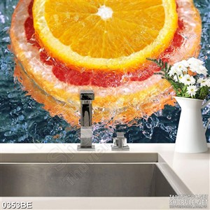 Tranh những lát cam tươi treo tường bếp