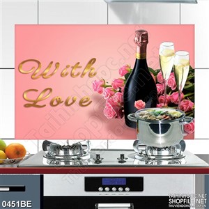 Tranh chai rượu vang chưa khui treo bếp