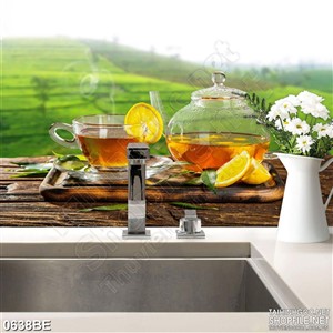 Tranh in uv trà chanh nóng treo bếp