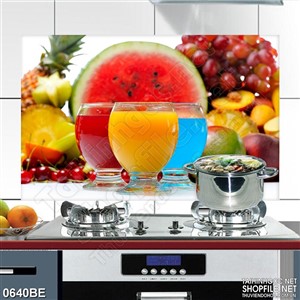 Tranh sinh tố trái cây tươi thơm ngon treo bếp