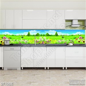 Tranh in bếp cánh đồng hoa bên rừng