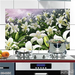 Tranh treo bếp vườn hoa ly trắng