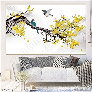 Tranh in uv cành mai vàng bên những chú chim non