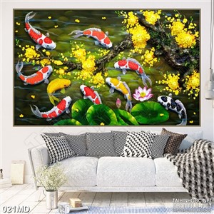 Tranh cành mai vàng bên đàn cá koi in canvas