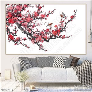 Tranh in uv chú chim trên cành đào khoe sắc hồng