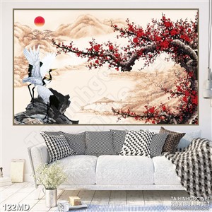 Tranh 3d cành đào khoe sắc đỏ bên chim hạc