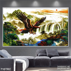 Tranh nghệ thuật đại bàng sãi cánh rừng xanh in kính