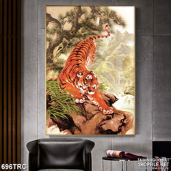Tranh 3d hổ thần độc bước trên núi trang trí