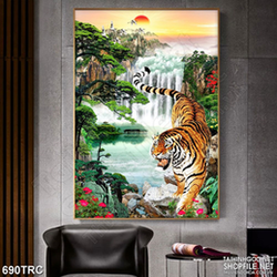 Tranh nghệ thuật hổ thần độc bước trên đỉnh núi