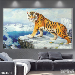 Tranh in canvas hổ thần trên đỉnh núi chạm mây