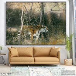 Tranh psd vua hổ lang thang trong rừng già