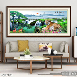 Tranh in uv hổ mẹ nằm trên đỉnh núi