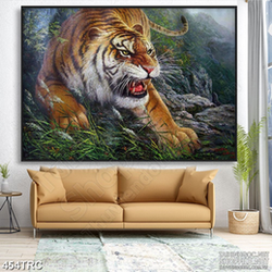 Tranh in canvas hổ uy săn mồi trong rừng sâu