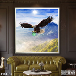 PSD tranh in kính đại bàng cướp ngọc trang trí