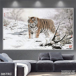 Tranh trang trí chú hổ lang thang trên núi tuyết