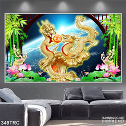Tranh rồng vàng và ngọc quý trên mặt nước in canvas
