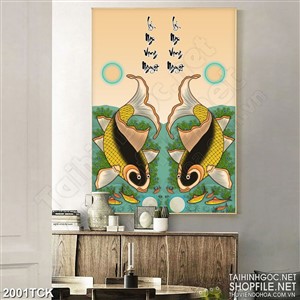 Tranh cá chép thưởng nguyệt trong hồ in treo tường