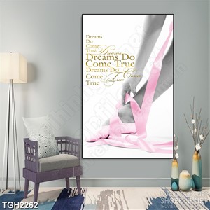 Tranh ghép dán tường psd dãi lụa hồng trên nền màu trắng