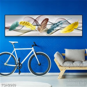 Tranh ghép in uv treo tường chiếc lông vũ nhiều màu sắc