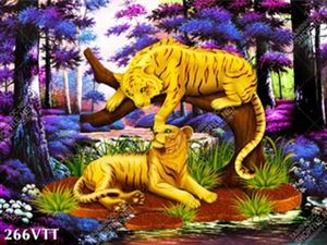 File In Tranh treo tường cặp mãnh hổ nằm trên thân cây bên trong rừng