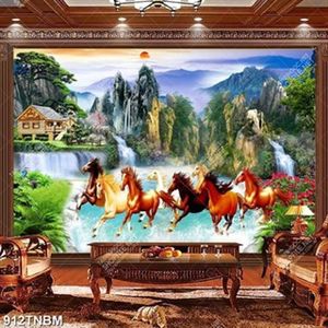 Tranh bát mã vược thác bên ngôi nhà gỗ file PSD