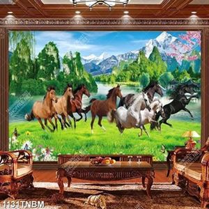 Tranh phong thủy bát mã in kính đẹp nhất